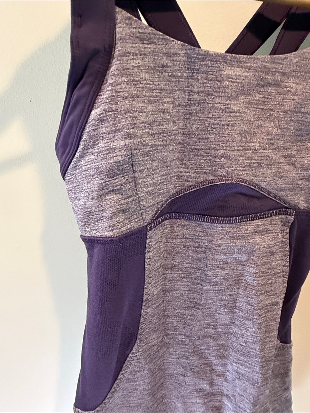 Lululemon 4 Chaturanga Concord Grape Athletic Activewear Tank Top - Picture 3 of 10